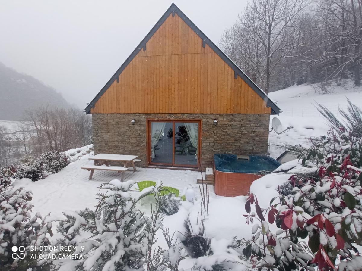 Le Bordarriben Sauna & Spa 4 Etoiles Gèdre Exteriör bild