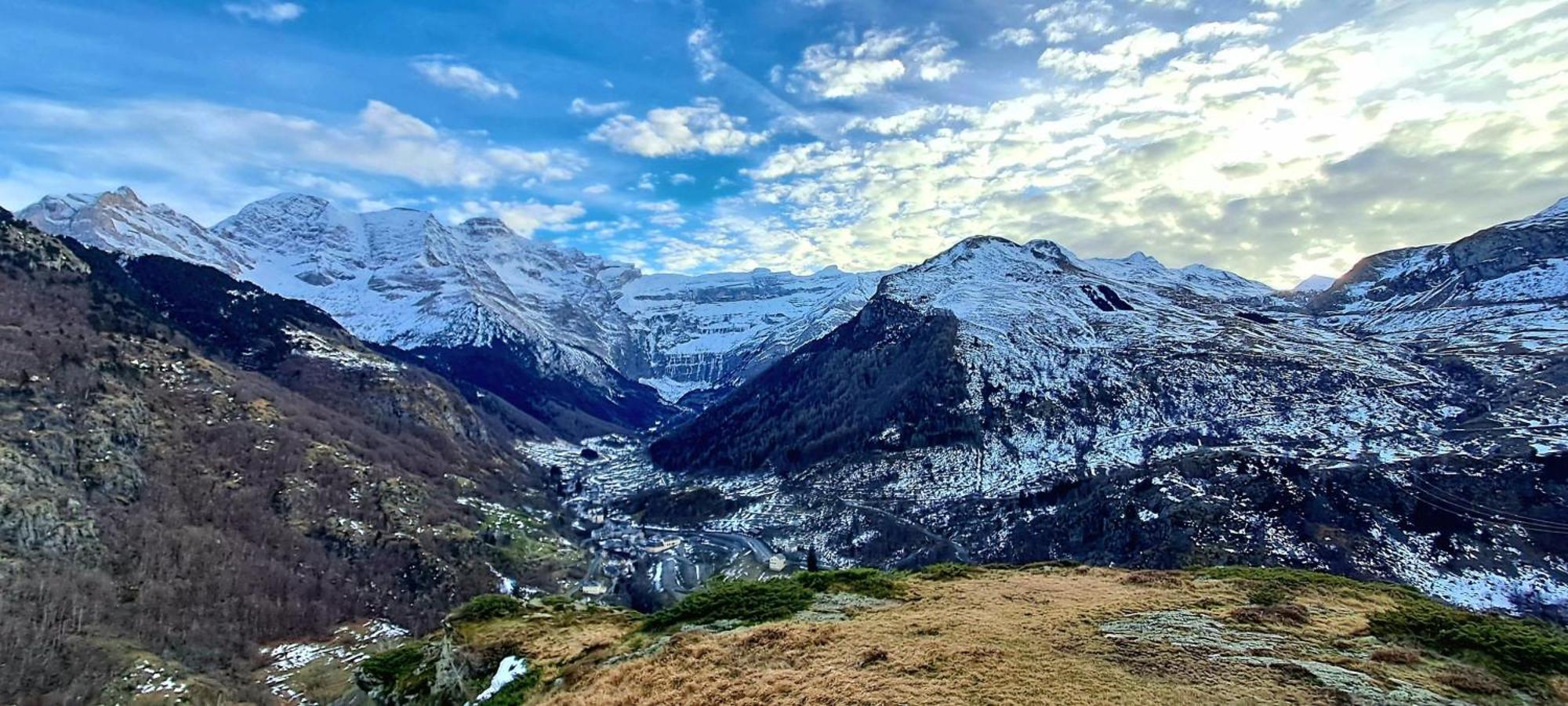 Le Bordarriben Sauna & Spa 4 Etoiles Gèdre Exteriör bild