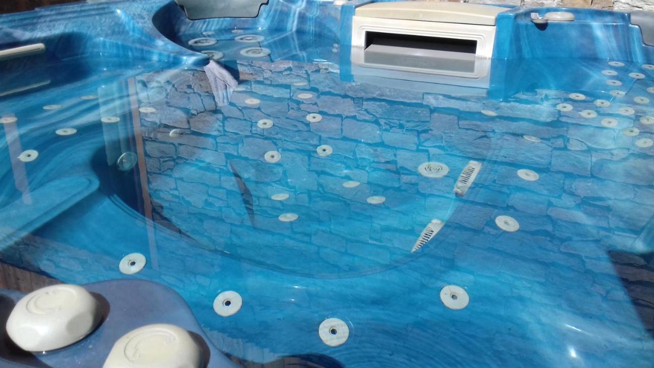 Le Bordarriben Sauna & Spa 4 Etoiles Gèdre Exteriör bild